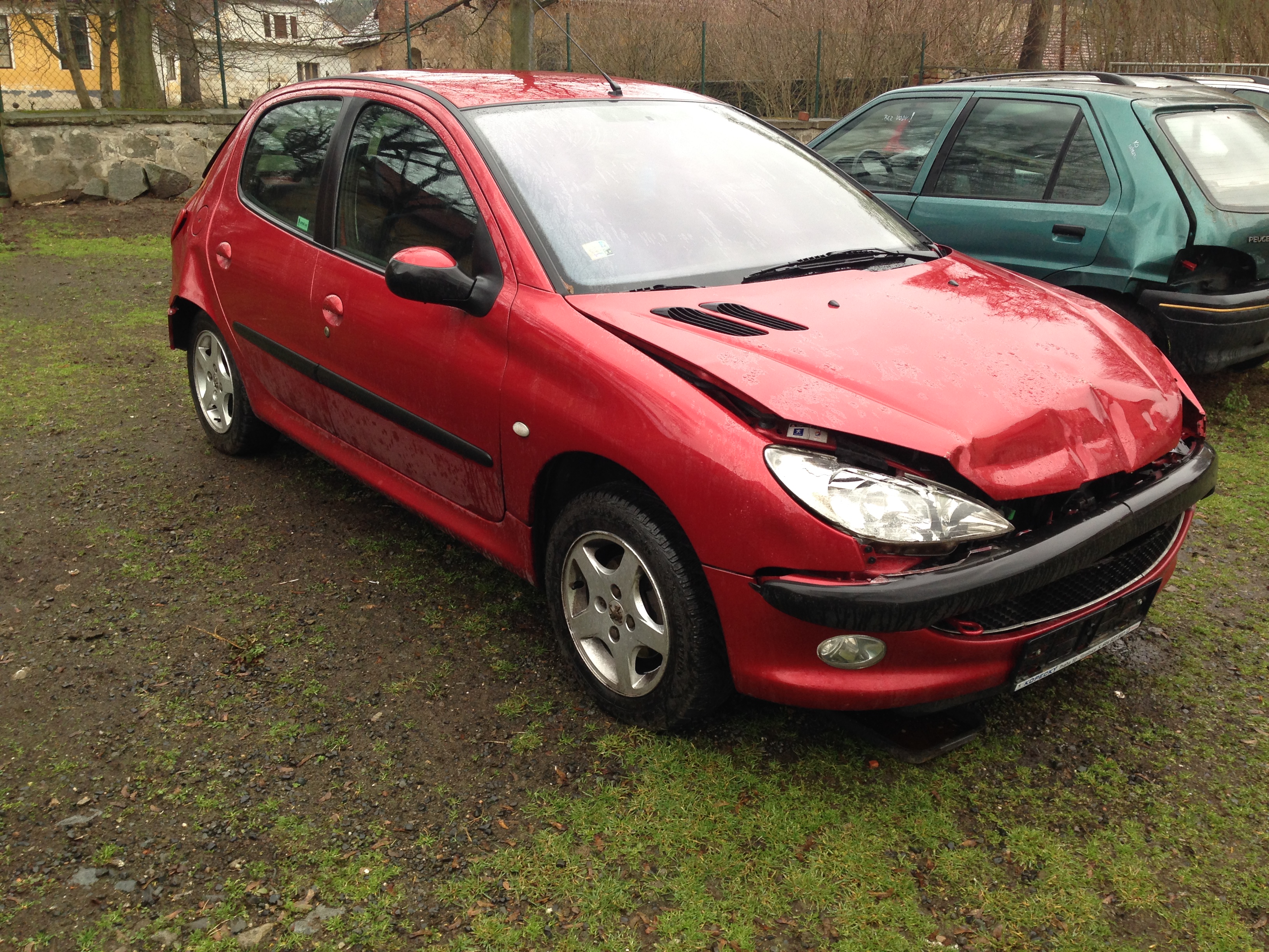 Náhradní díly Peugeot 206